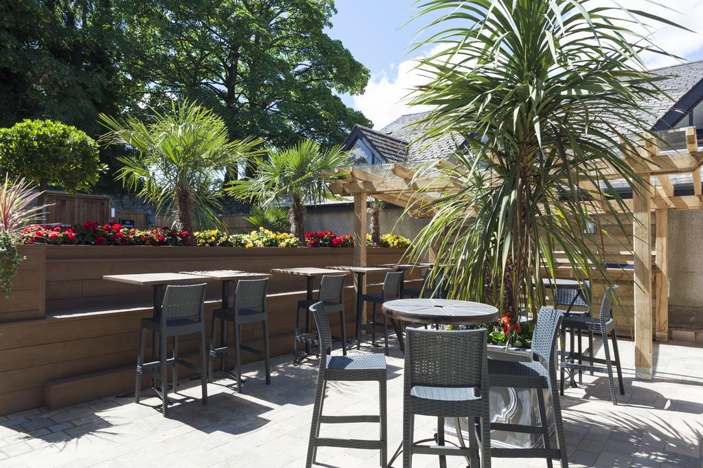 The White Hart Hotel Wetherspoon Okehampton Exterior photo